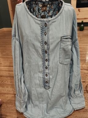 We The Free Light Blue Denim-Look Button Front Top